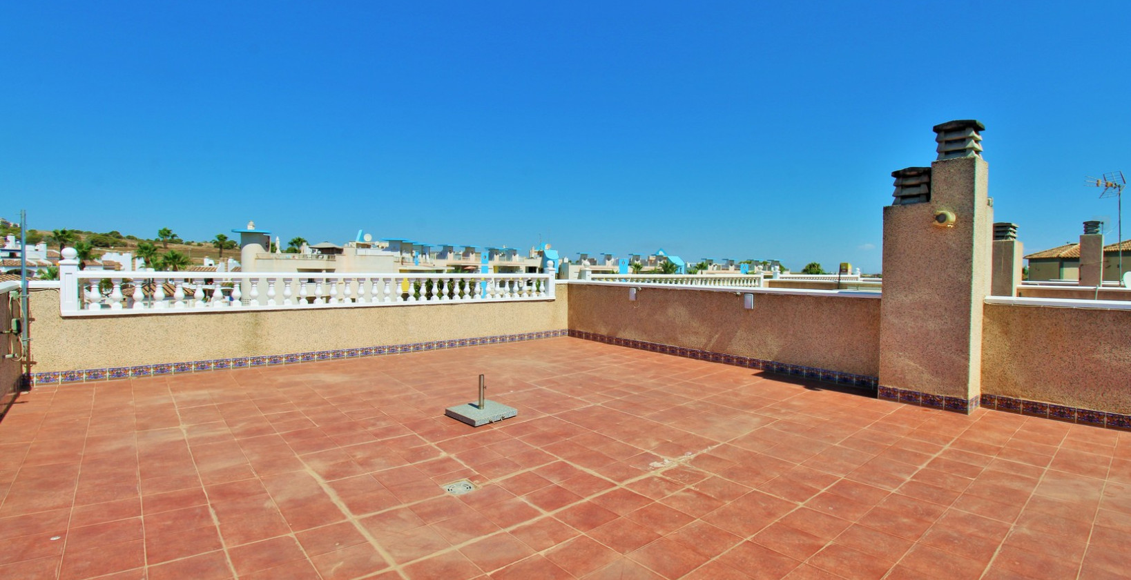 Resale - Apartment / flat - Villamartín - Las Violetas