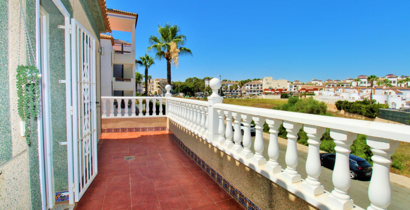 Resale - Apartment / flat - Villamartín - Las Violetas