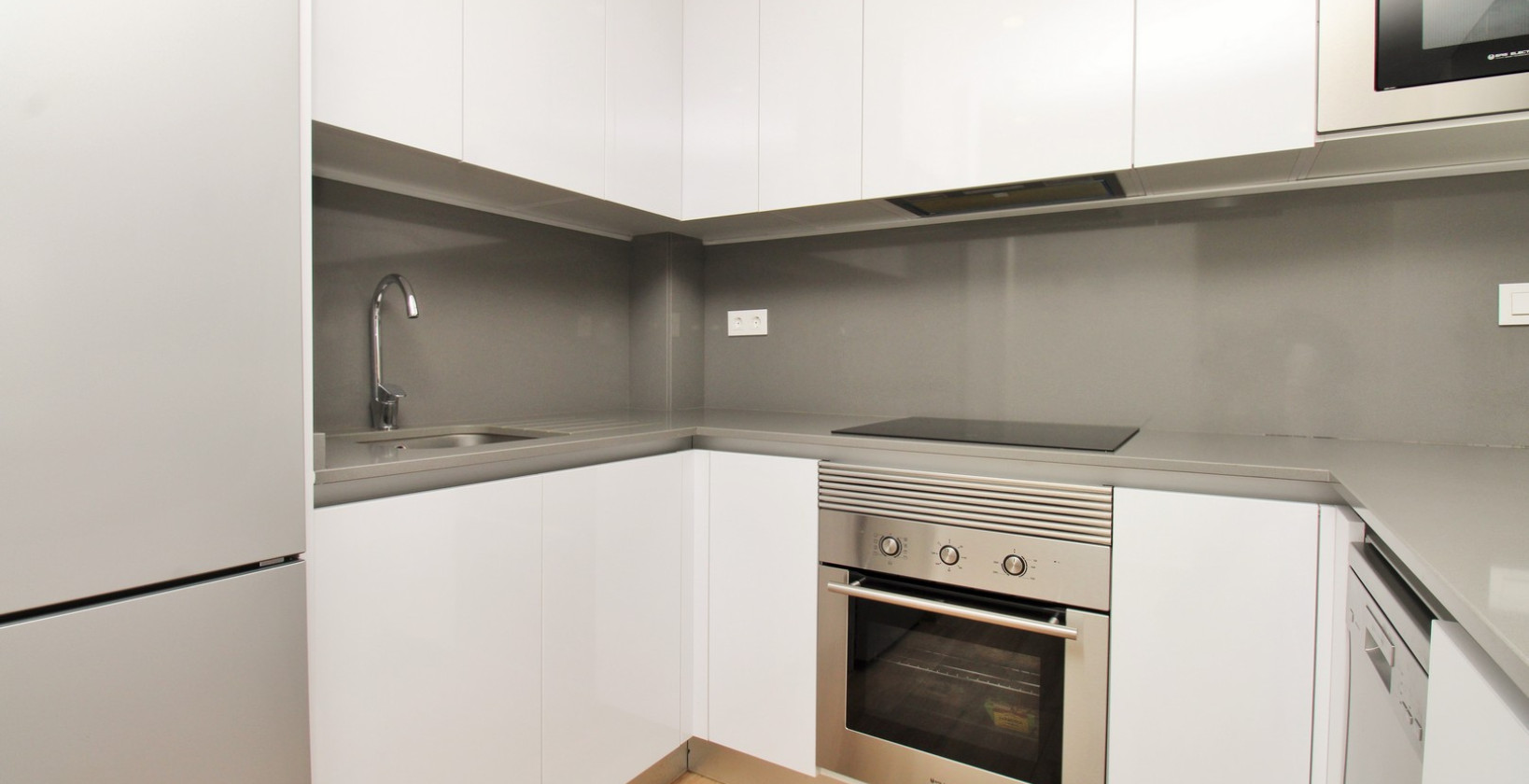 Återförsäljning - Lägenhet / lägenhet - Villamartín - Villamartin