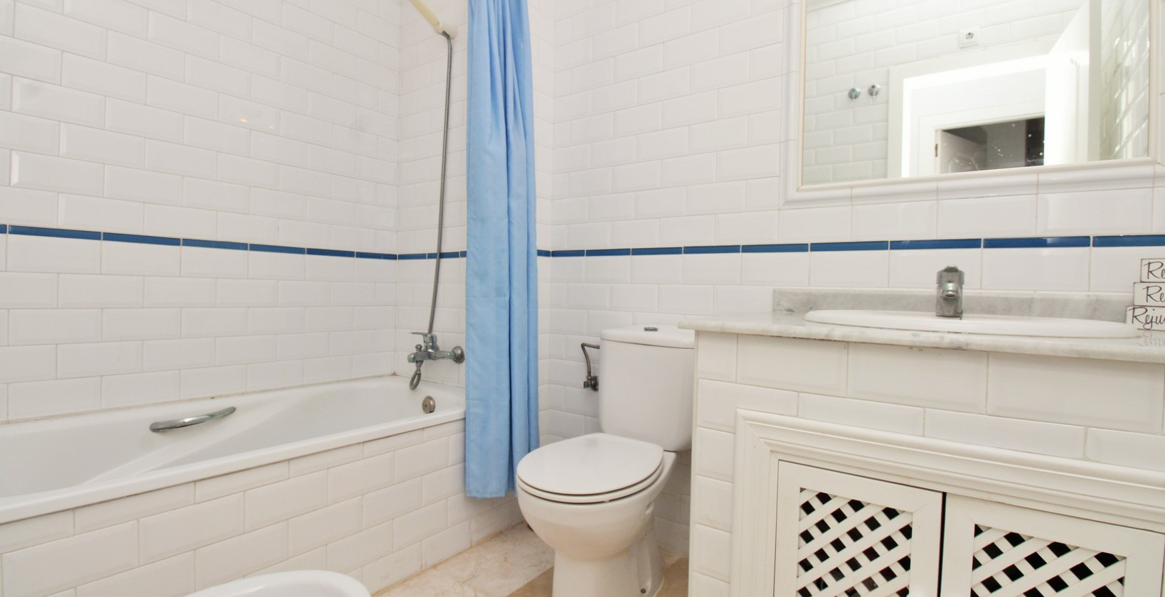 Resale - Apartment / flat - Villamartín - PAU 8