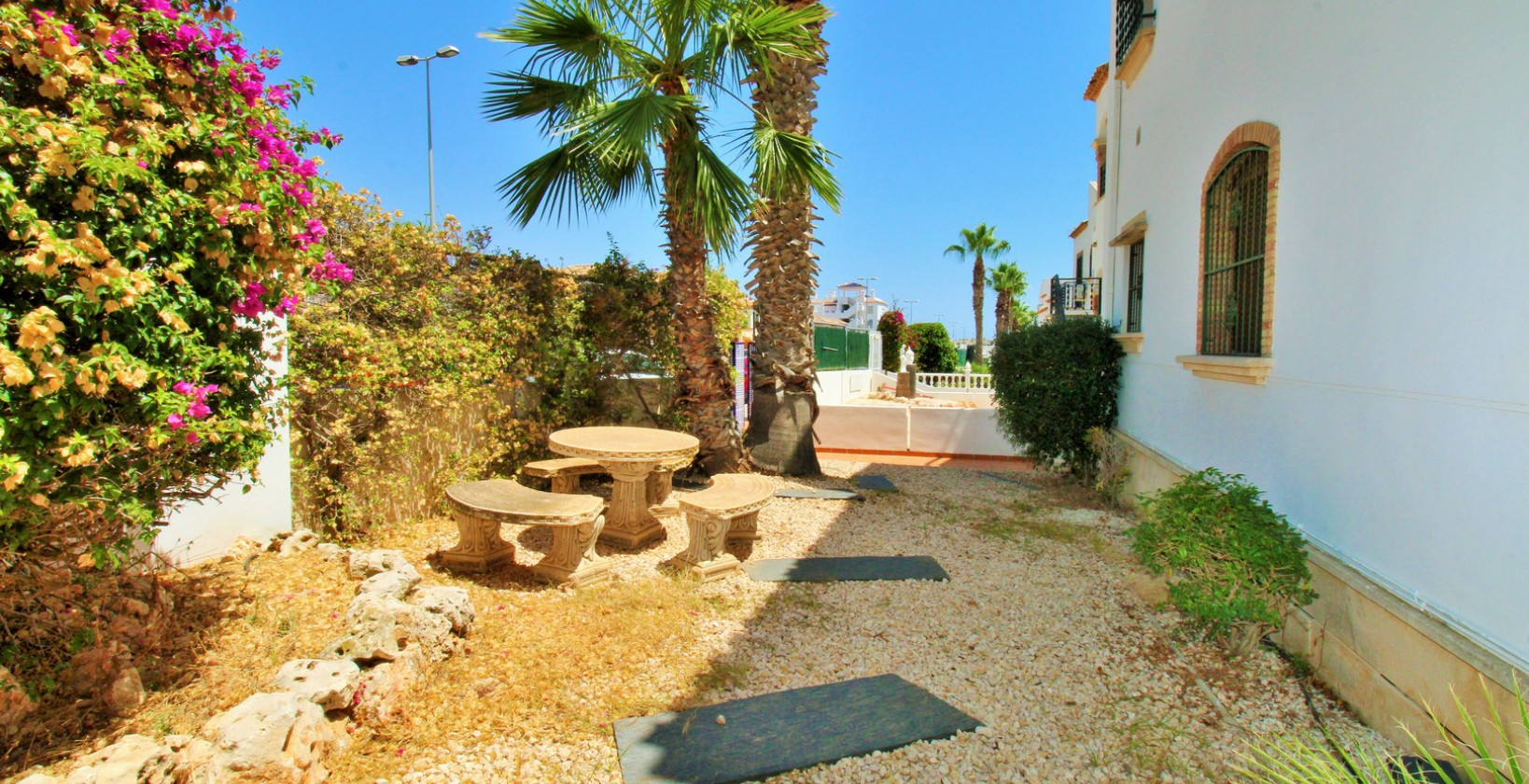Resale - Apartment / flat - Villamartín - PAU 8