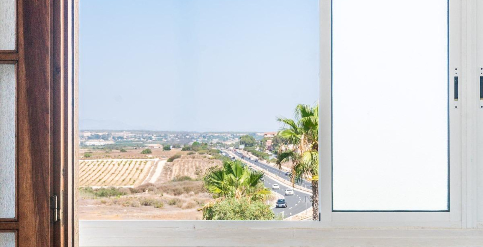 Resale - Apartment / flat - Torrevieja - La Mata pueblo