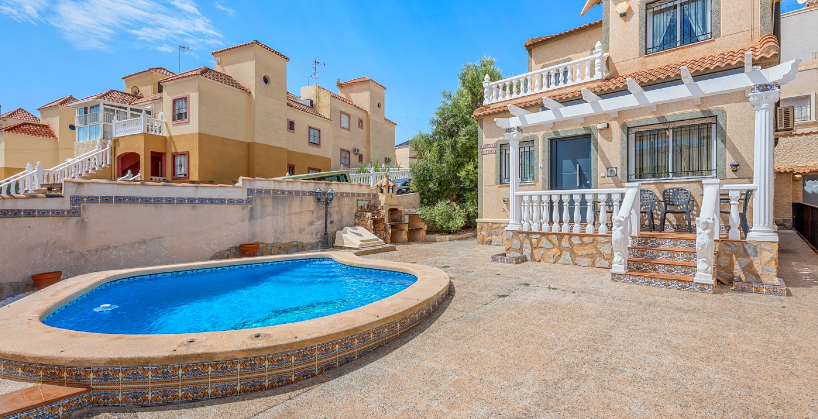 Resale - Villa - Orihuela Costa - El Galan