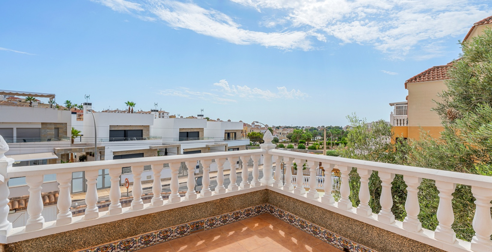 Resale - Villa - Orihuela Costa - El Galan