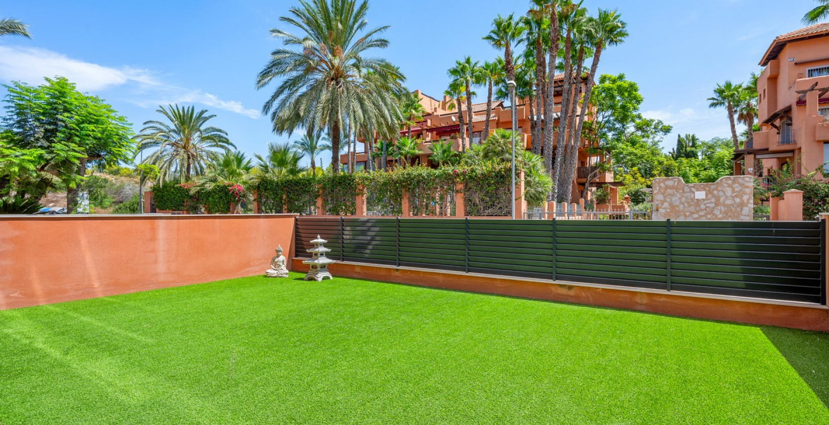 Resale - Apartments - Villamartín - Lomas del Golf