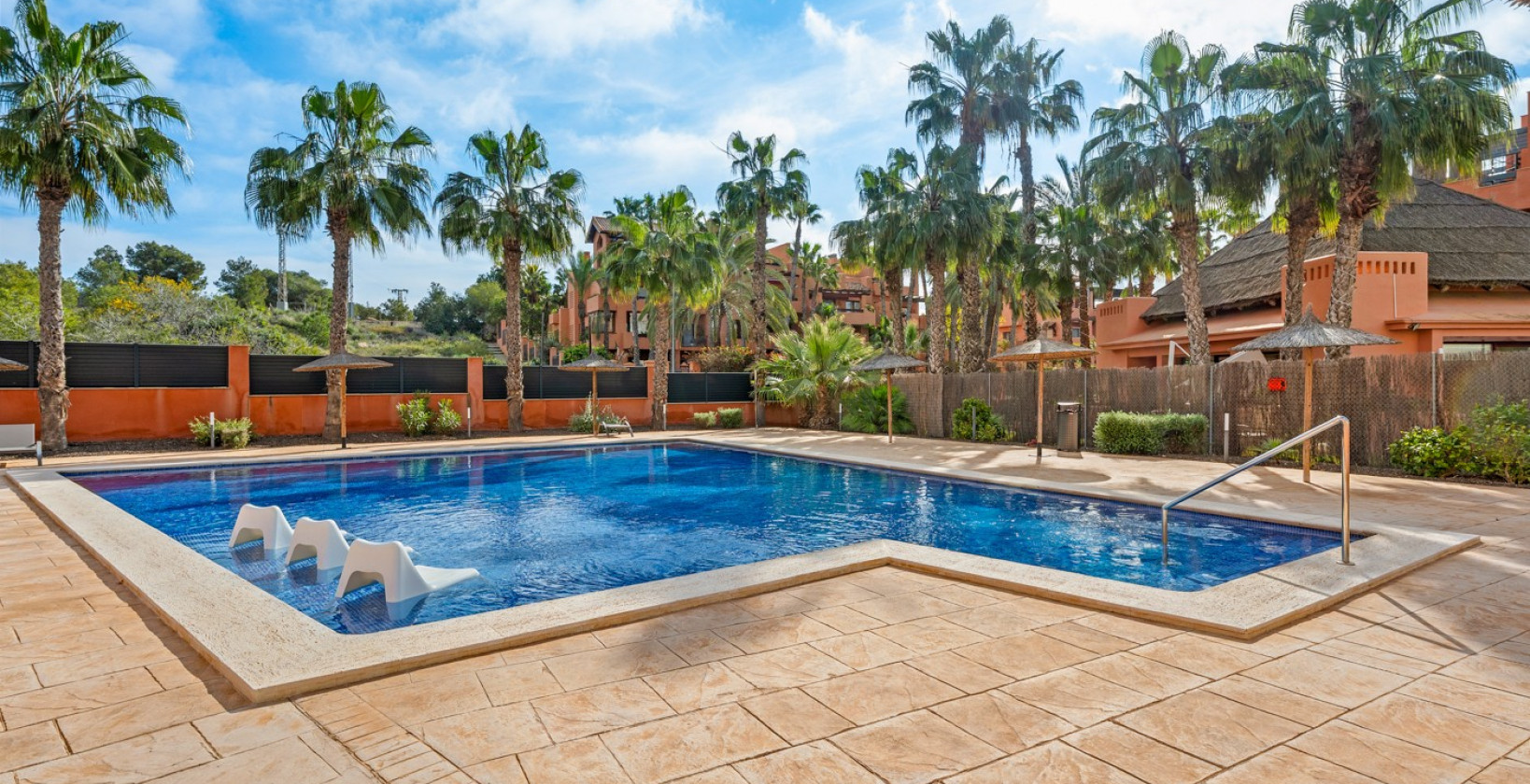 Resale - Apartments - Villamartín - Lomas del Golf