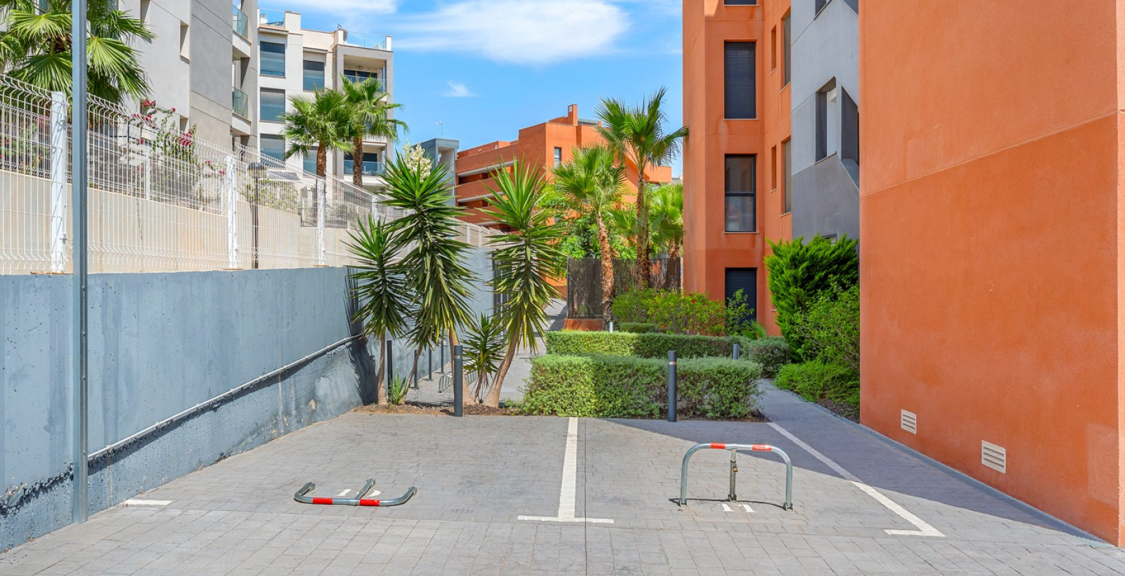 Resale - Apartments - Villamartín - Lomas del Golf