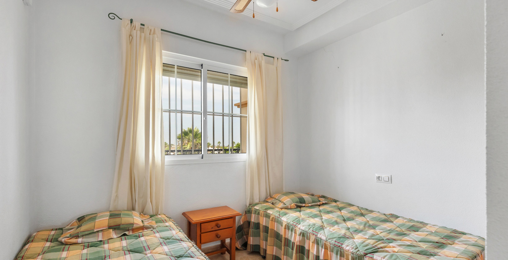 Återförsäljning - Lägenhet / lägenhet - Orihuela Costa - Villamartin