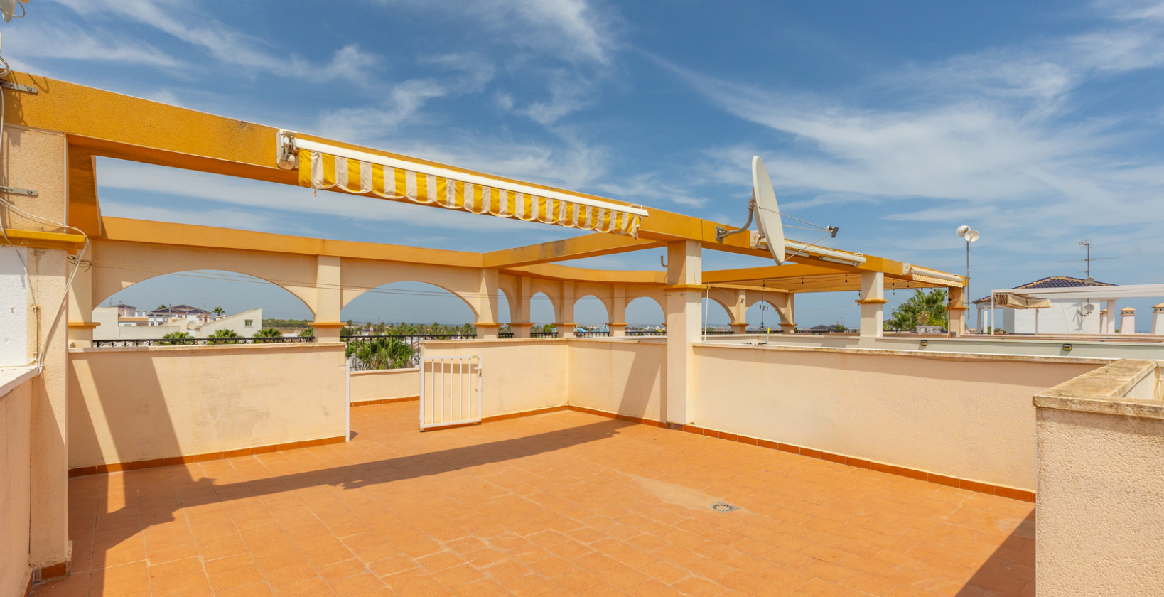 Återförsäljning - Lägenhet / lägenhet - Orihuela Costa - Villamartin