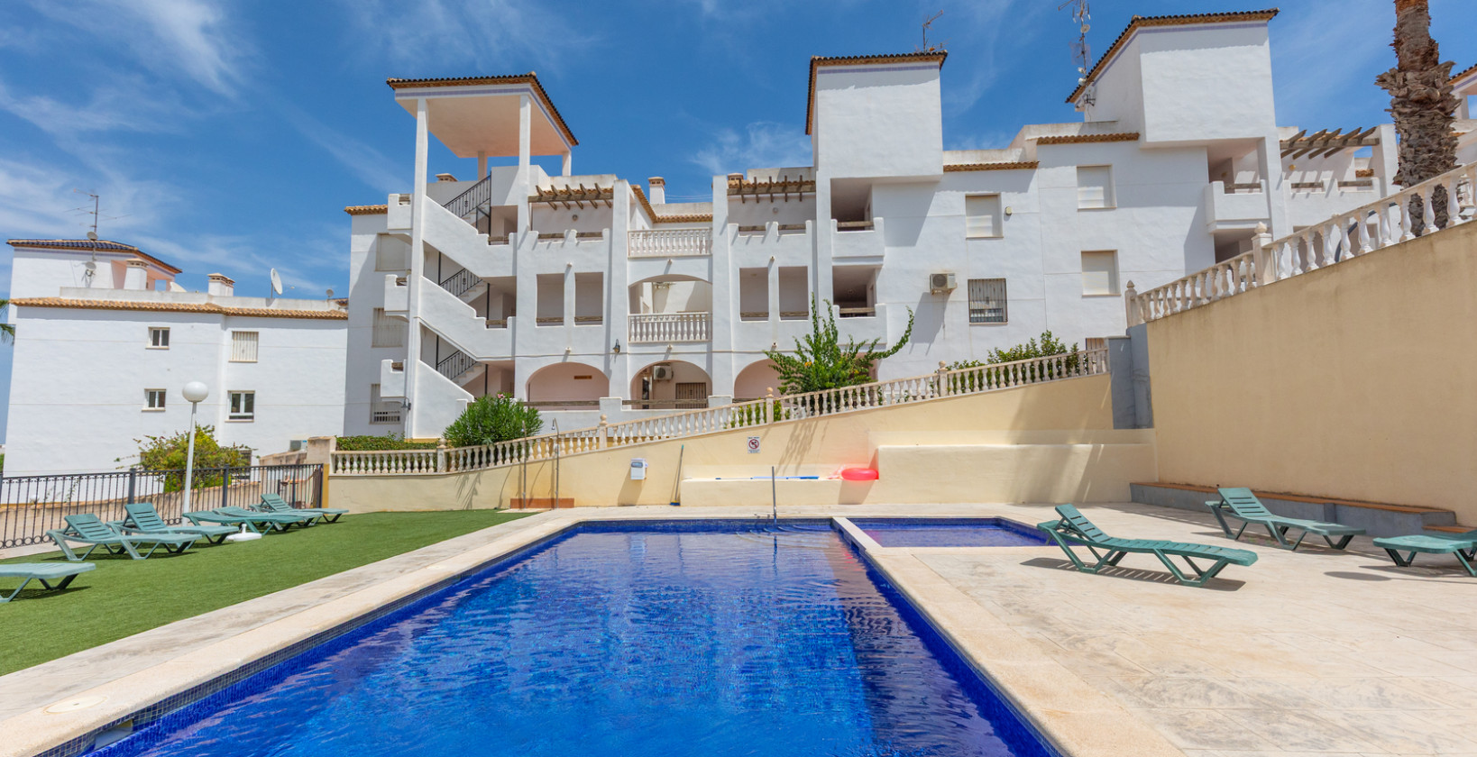 Återförsäljning - Lägenhet / lägenhet - Orihuela Costa - Villamartin