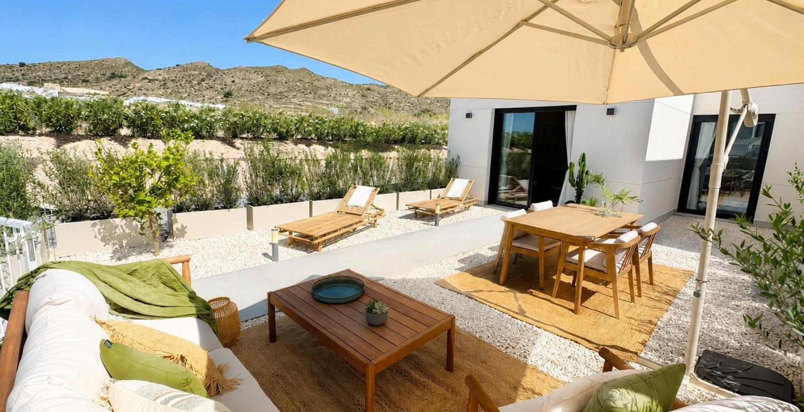 Nueva construcción  - Chalet - BAÑOS Y MENDIGO - Altaona Golf