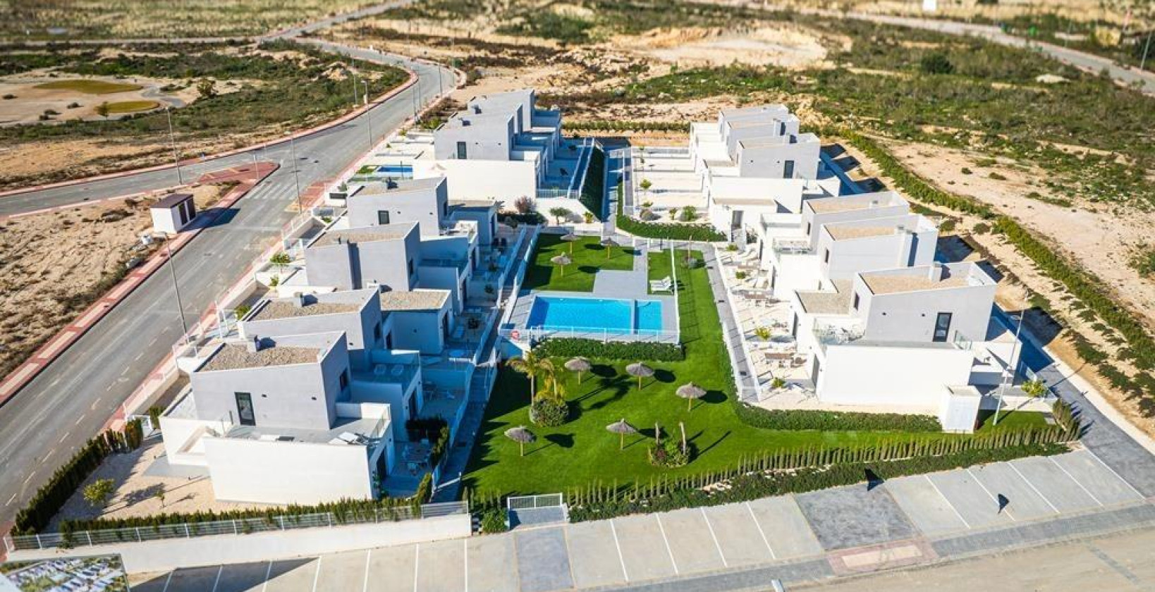 Nueva construcción  - Adosado - BAÑOS Y MENDIGO - Altaona Golf