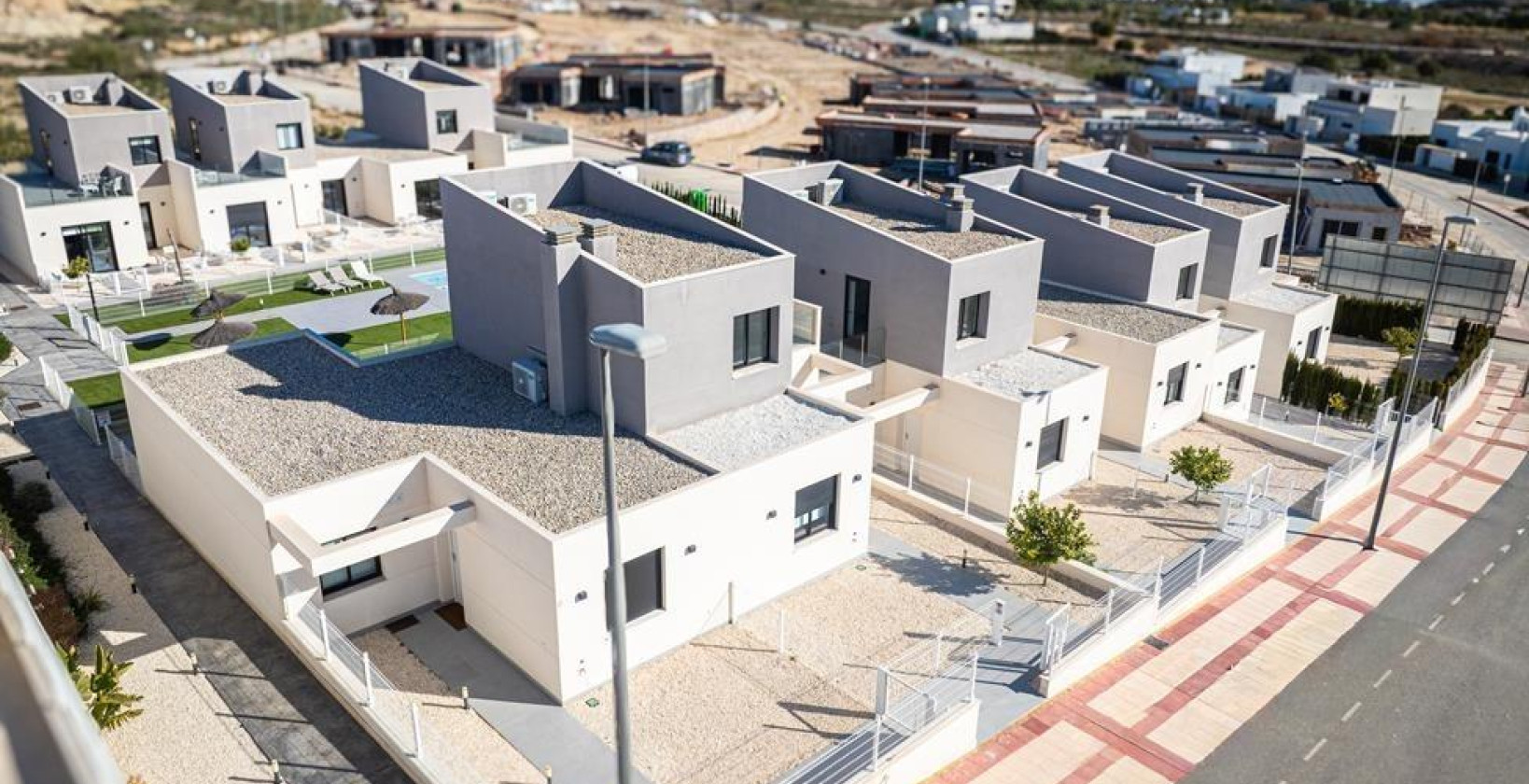 Nueva construcción  - Adosado - BAÑOS Y MENDIGO - Altaona Golf