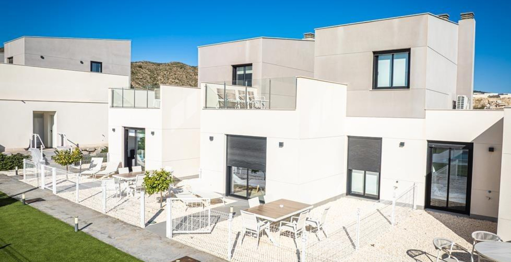 Nueva construcción  - Adosado - BAÑOS Y MENDIGO - Altaona Golf