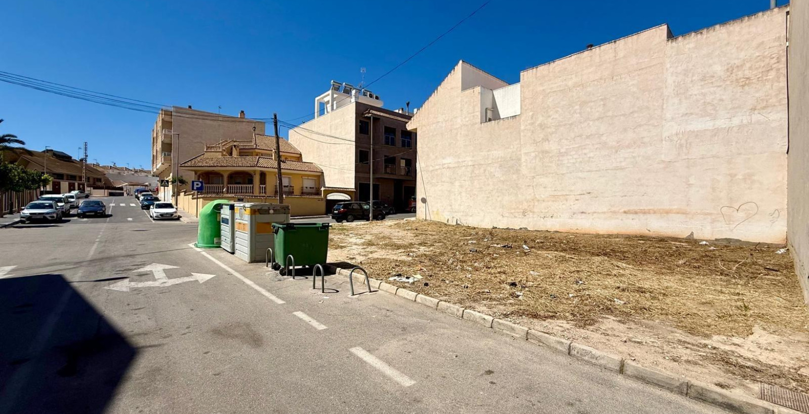 Resale - Plot / Land - San Miguel de Salinas - CENTRO URBANO
