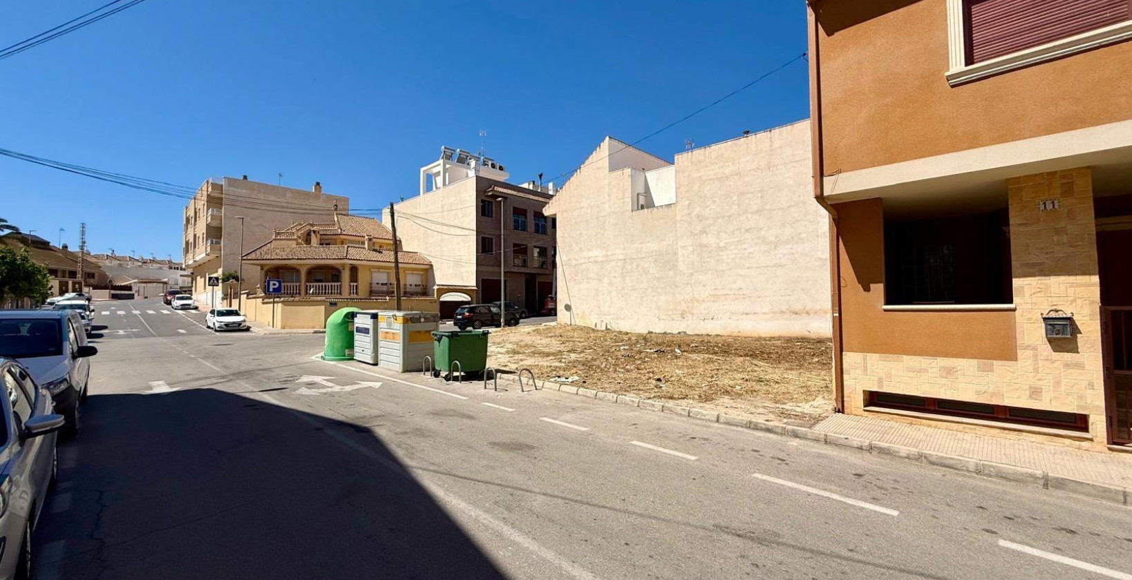 Resale - Plot / Land - San Miguel de Salinas - CENTRO URBANO