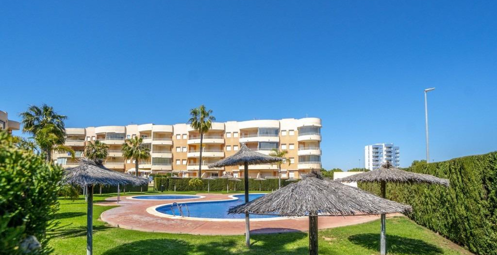 Reventa - Apartamento / piso - Dehesa de campoamor - Campoamor