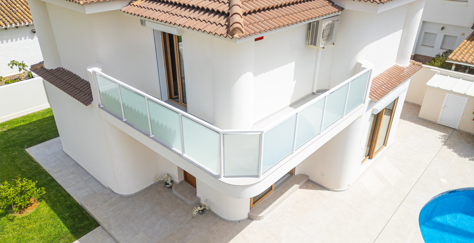 Återförsäljning - Villa - Cabo Roig