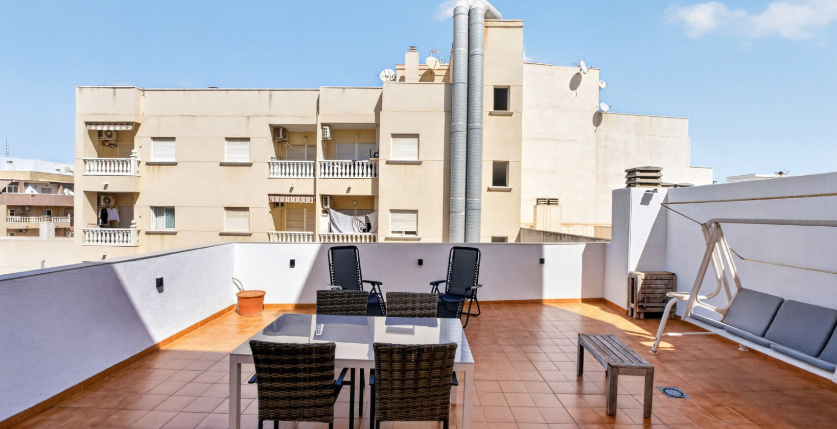 Resale - Apartment / flat - Torrevieja - Centro