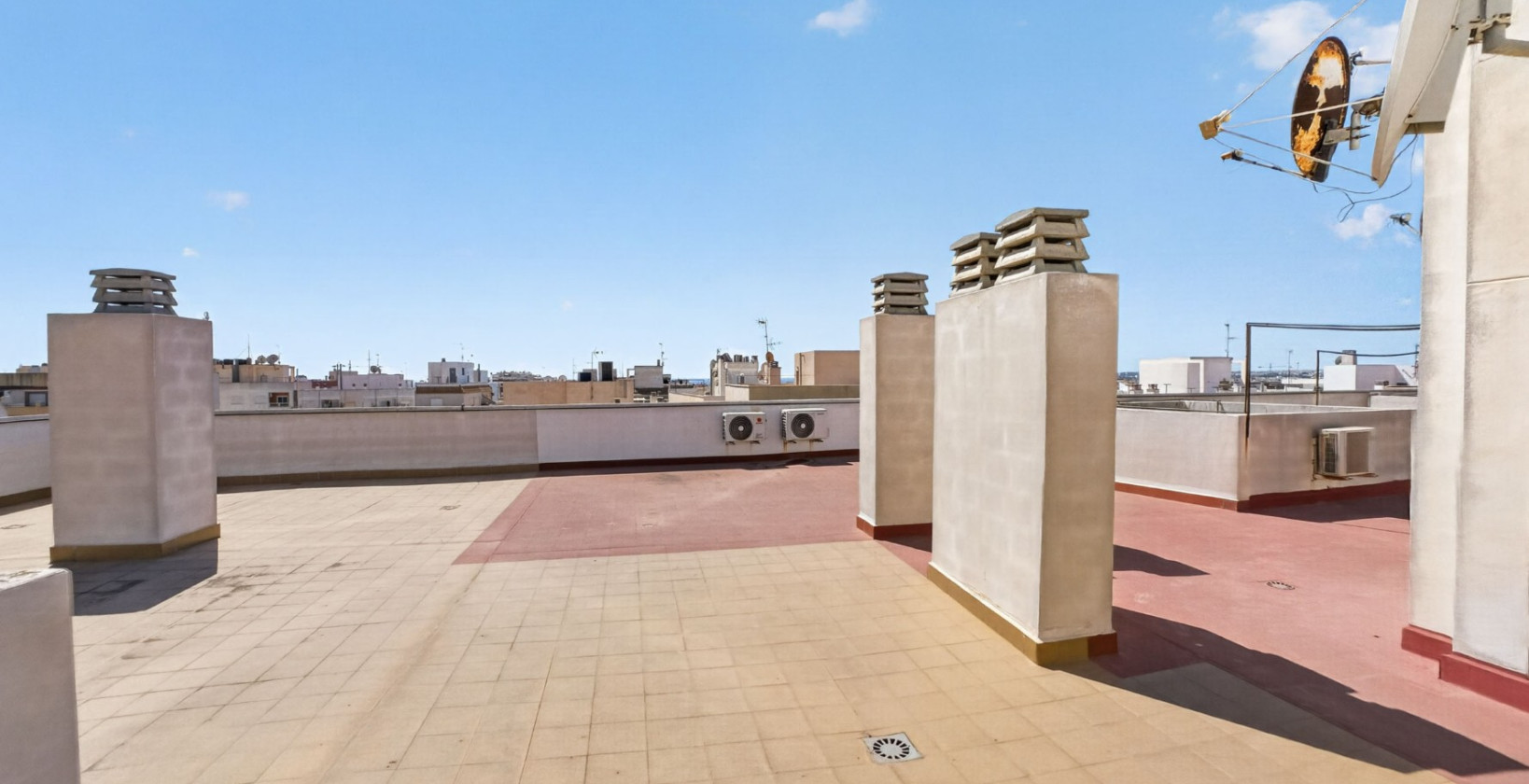 Resale - Apartment / flat - Torrevieja - Centro