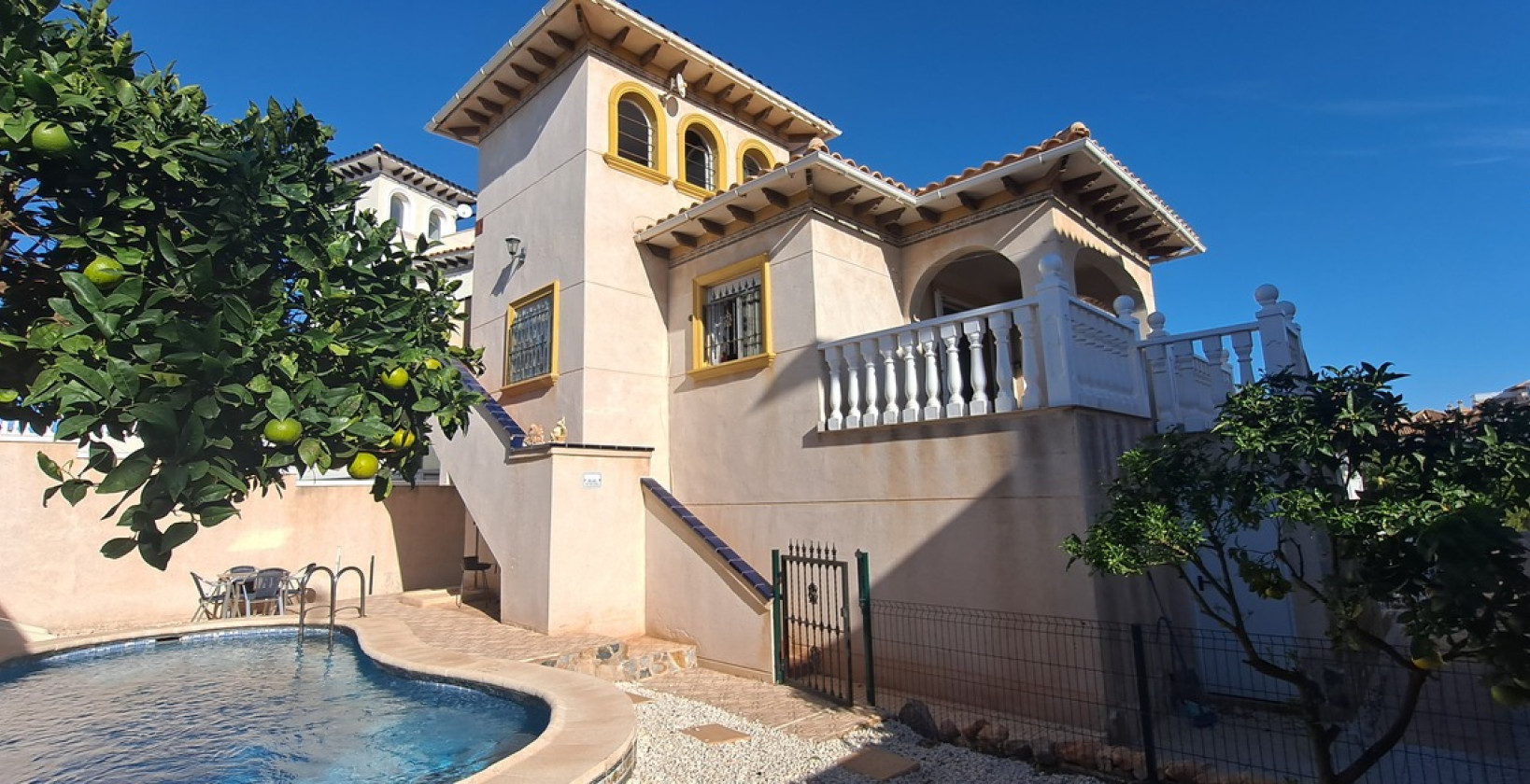Återförsäljning - Villa - La Zenia - Costa Blanca