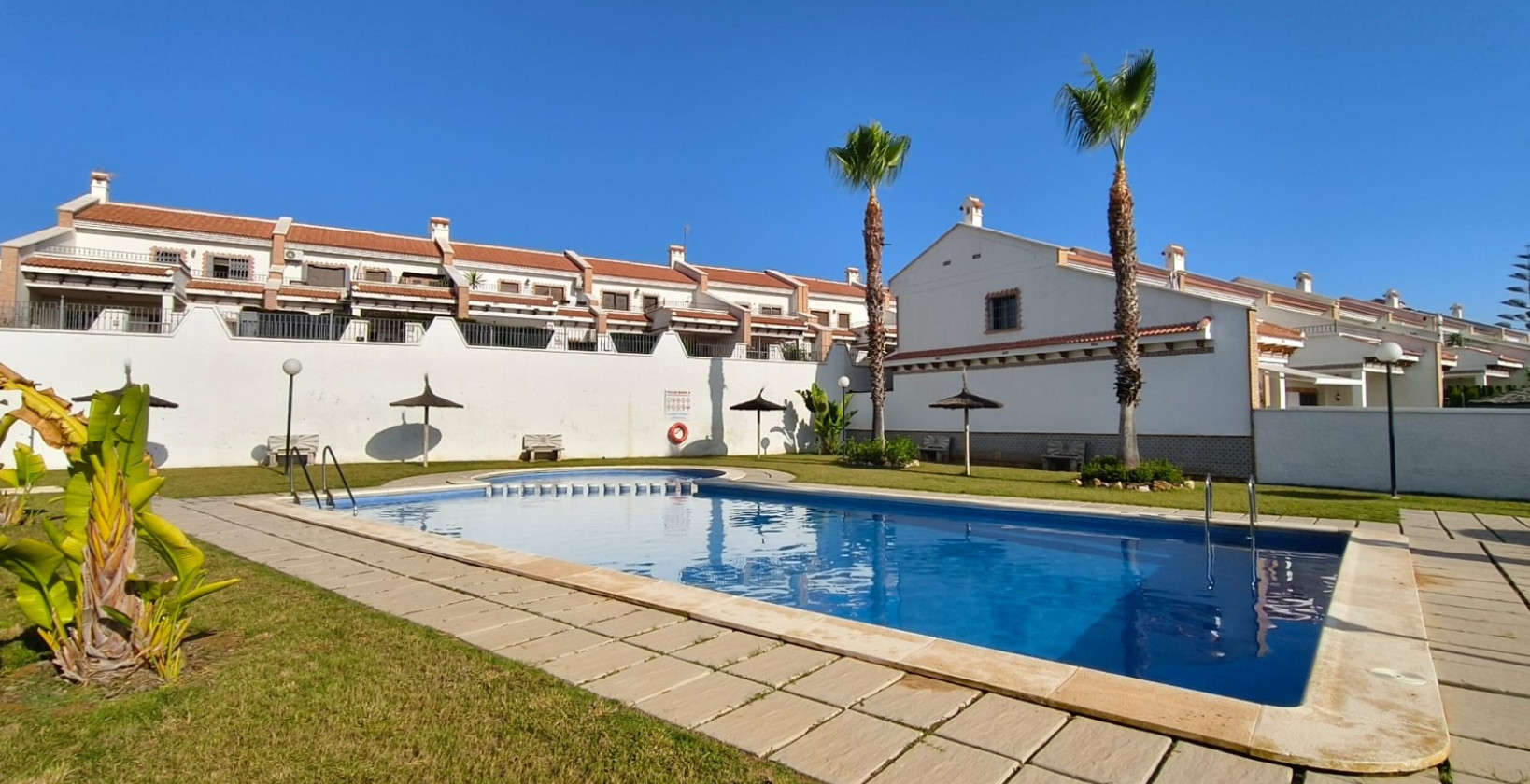 Bruktbolig - Rekkehus - San Miguel de Salinas