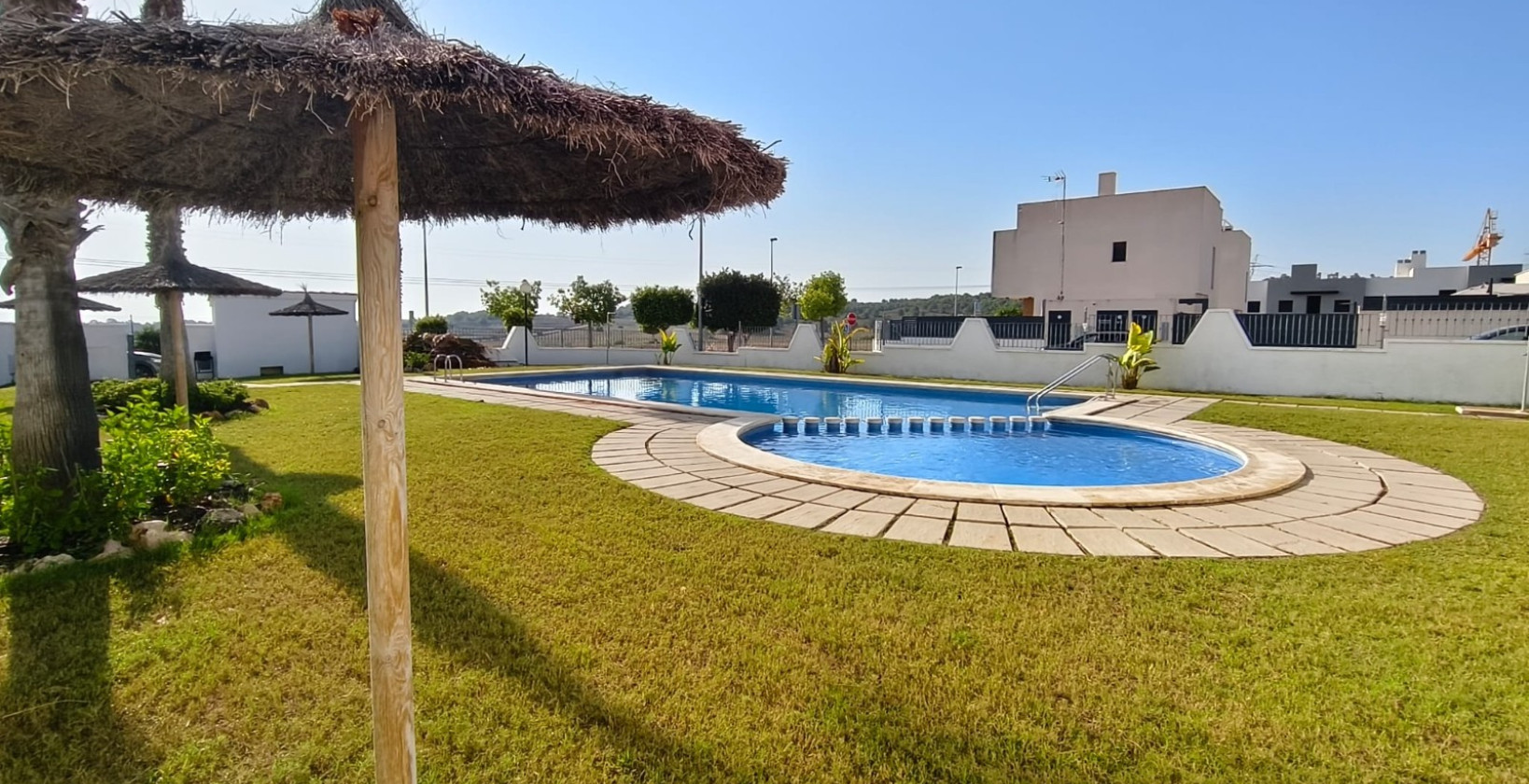 Bruktbolig - Rekkehus - San Miguel de Salinas