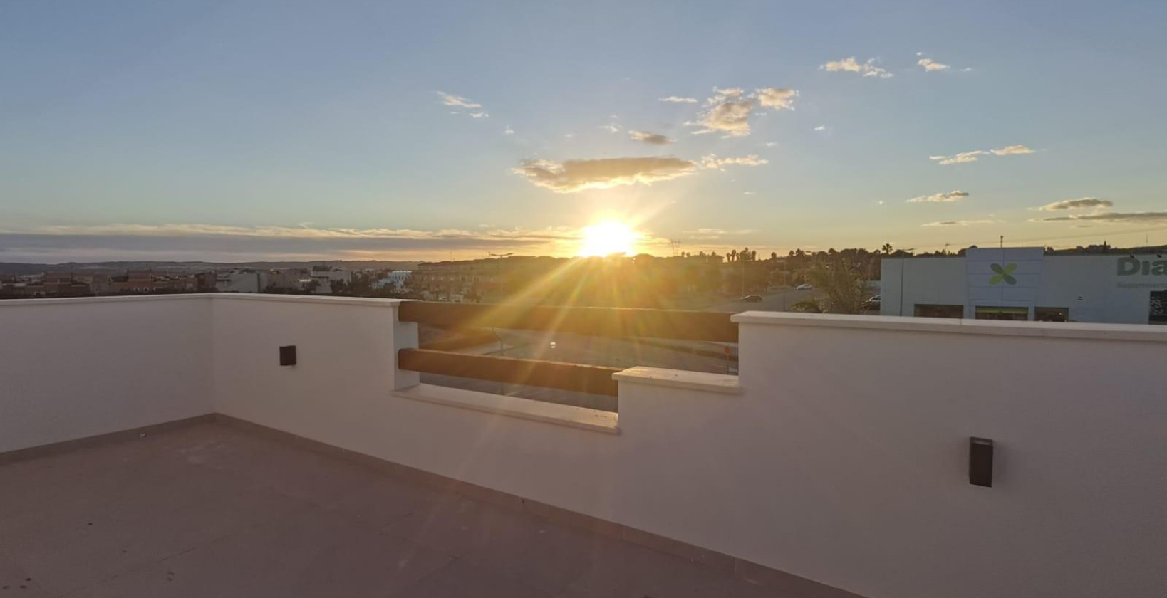 Nueva construcción  - Chalet - Los Montesinos - La Herrada