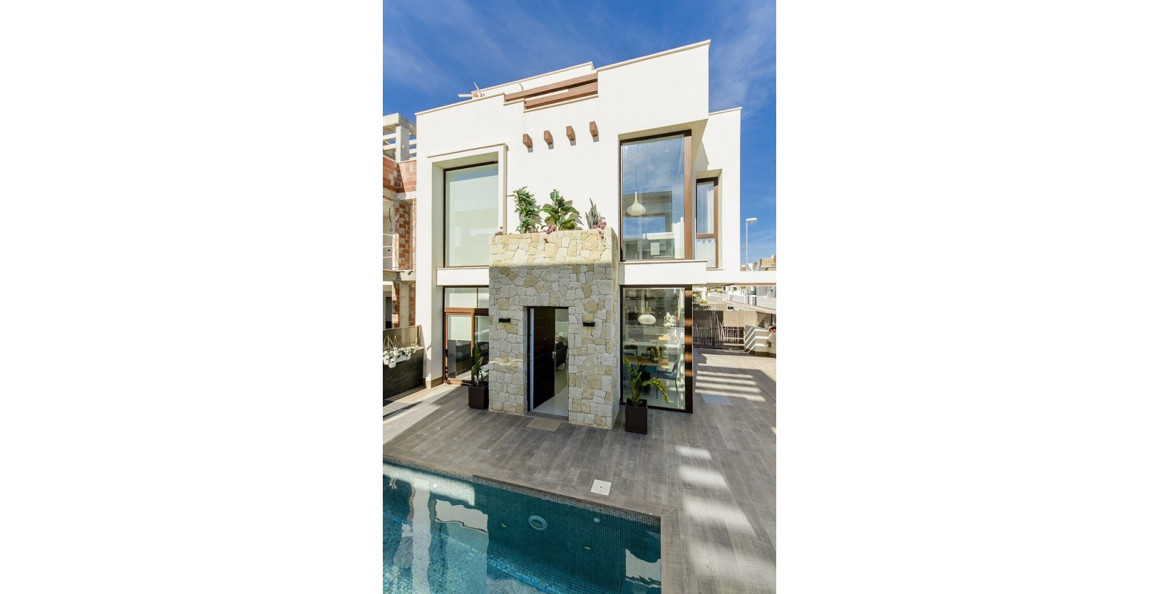 Nueva construcción  - Chalet - Los Montesinos - La Herrada