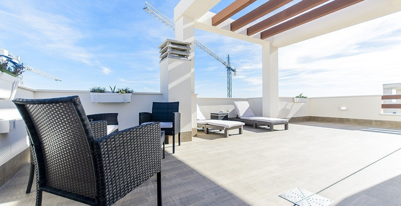 Nueva construcción  - Chalet - Los Montesinos - La Herrada