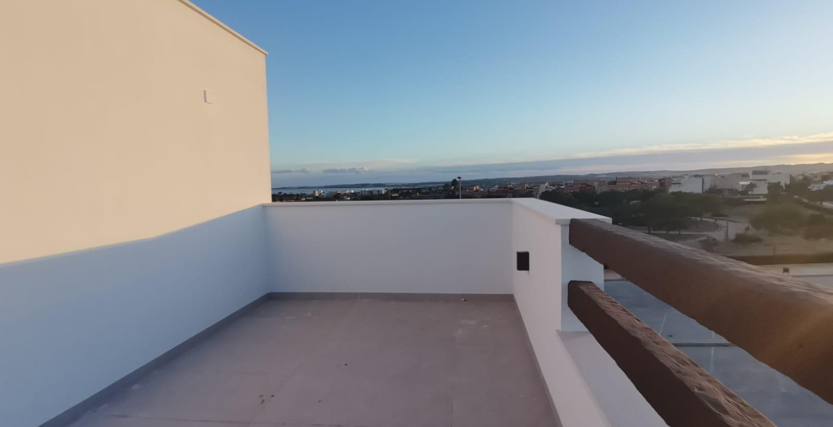 Nueva construcción  - Chalet - Los Montesinos - La Herrada