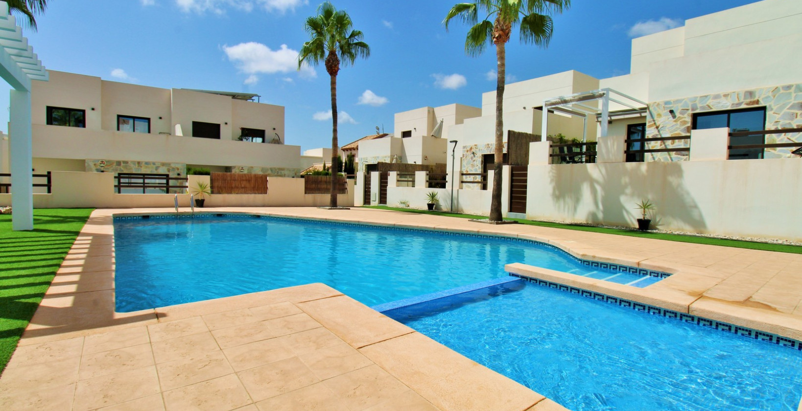 Bruktbolig - Villa - Villamartín - PAU 8