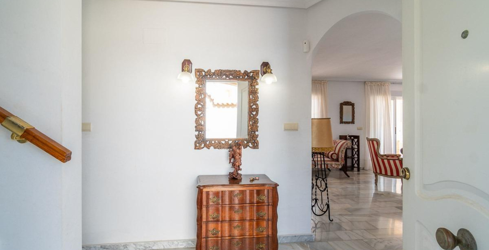 Resale - Villa - Torrevieja - La Mata