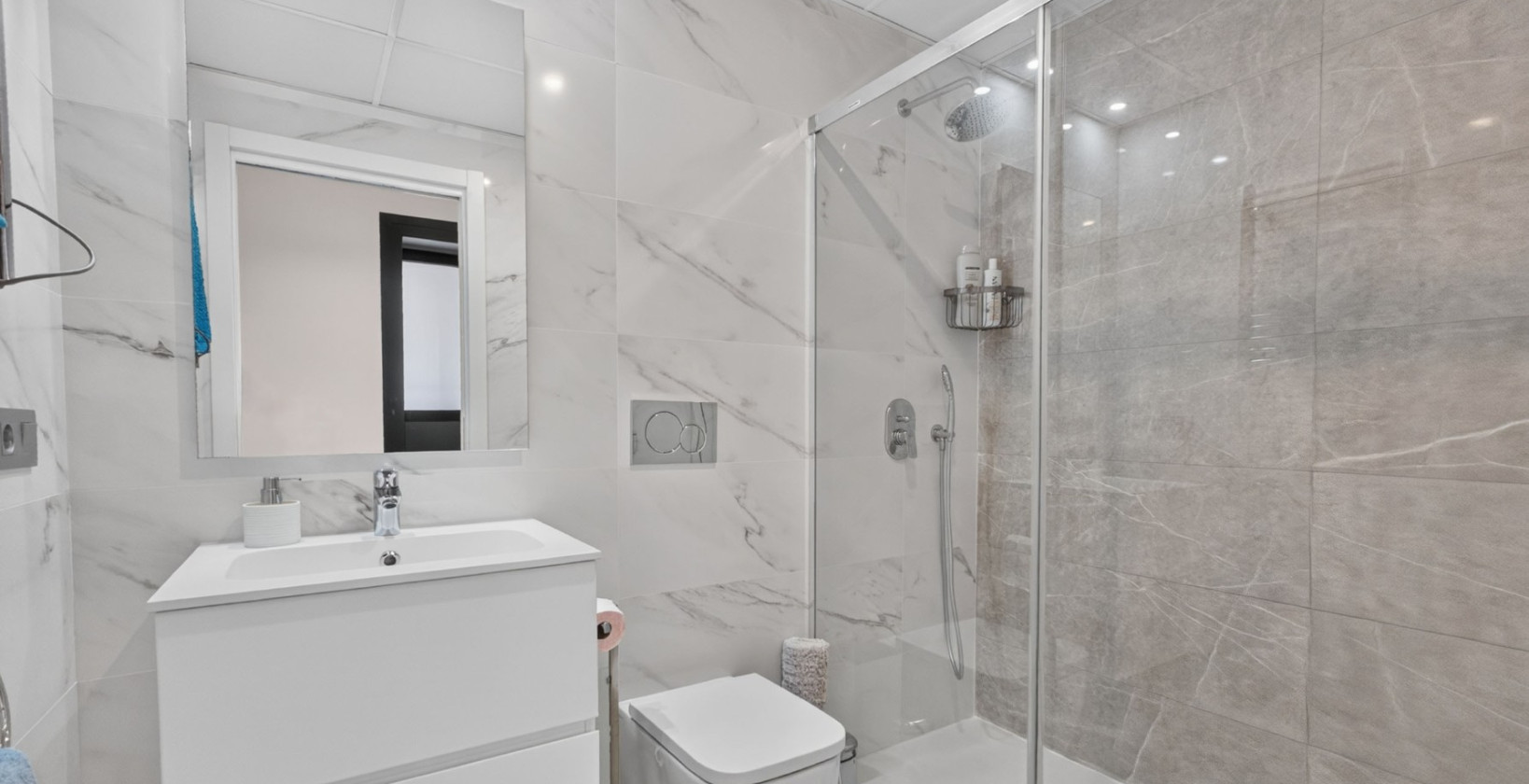 Resale - Apartment / flat - Benidorm - Poniente