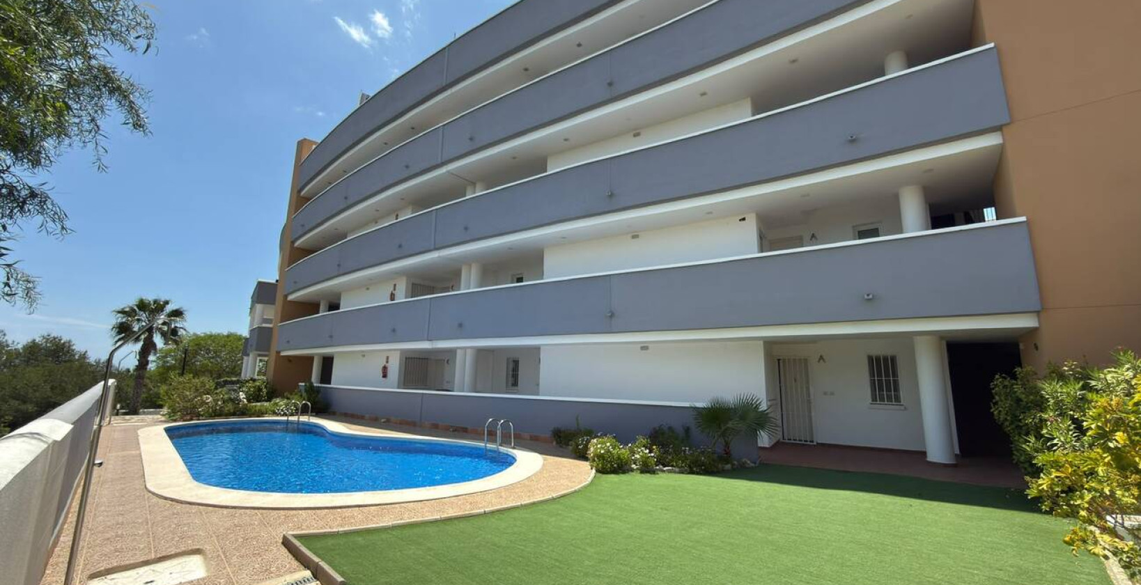 Reventa - Apartamento / piso - Villamartín - La Fuente