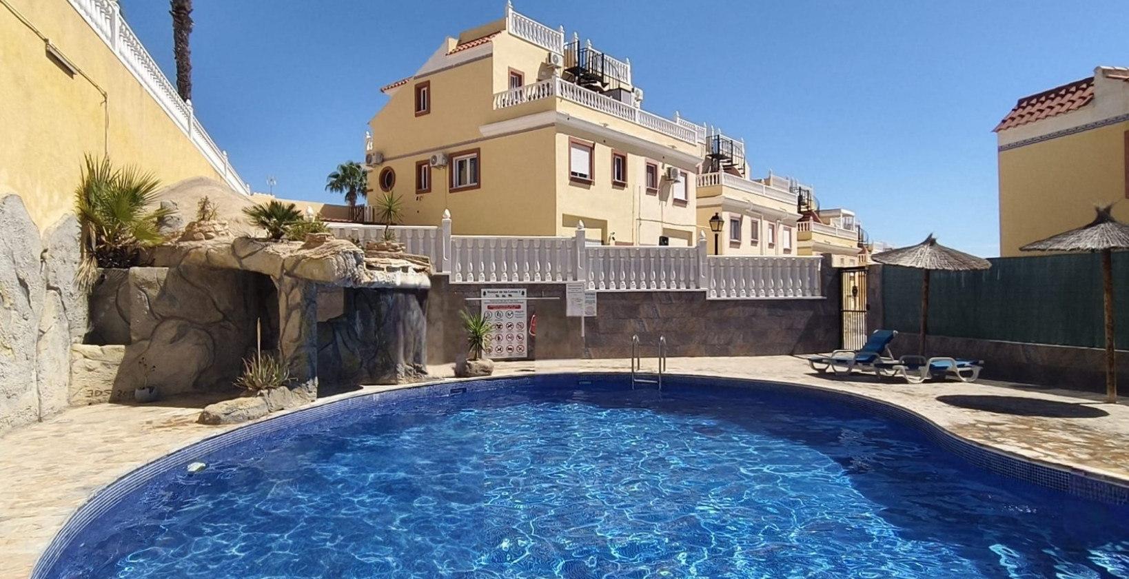 Återförsäljning - Lägenhet / lägenhet - Orihuela Costa - Villamartín-Las Filipinas