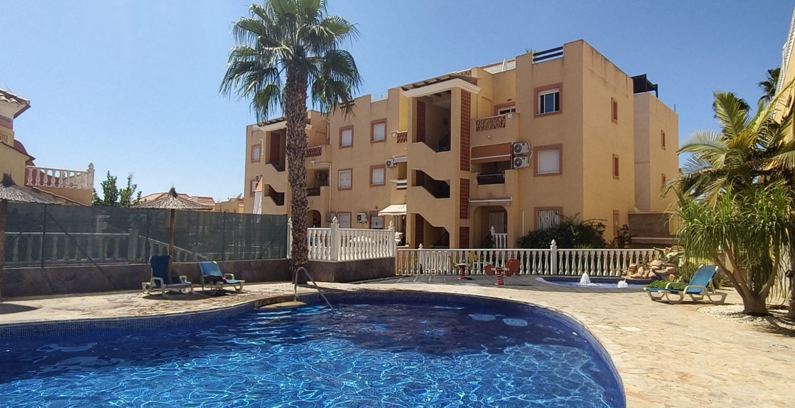 Återförsäljning - Lägenhet / lägenhet - Orihuela Costa - Villamartín-Las Filipinas