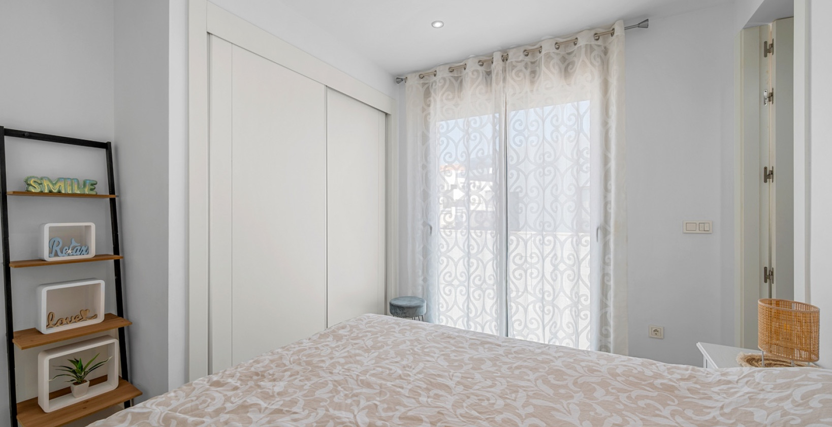 Resale - Villa - Orihuela Costa - Villamartín