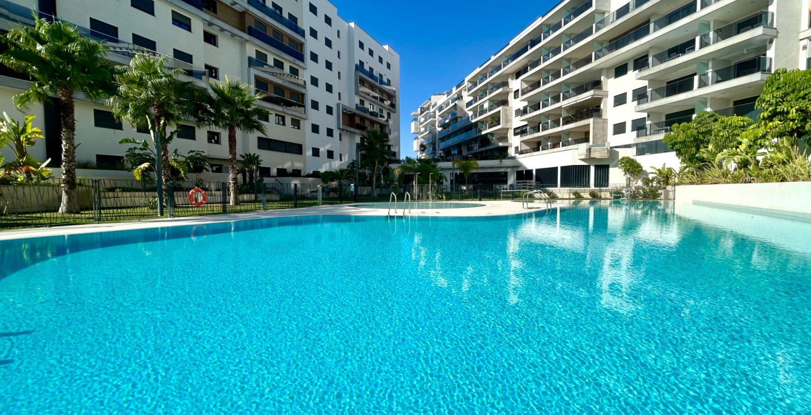 Resale - Apartment / flat - Dehesa de campoamor - Campoamor