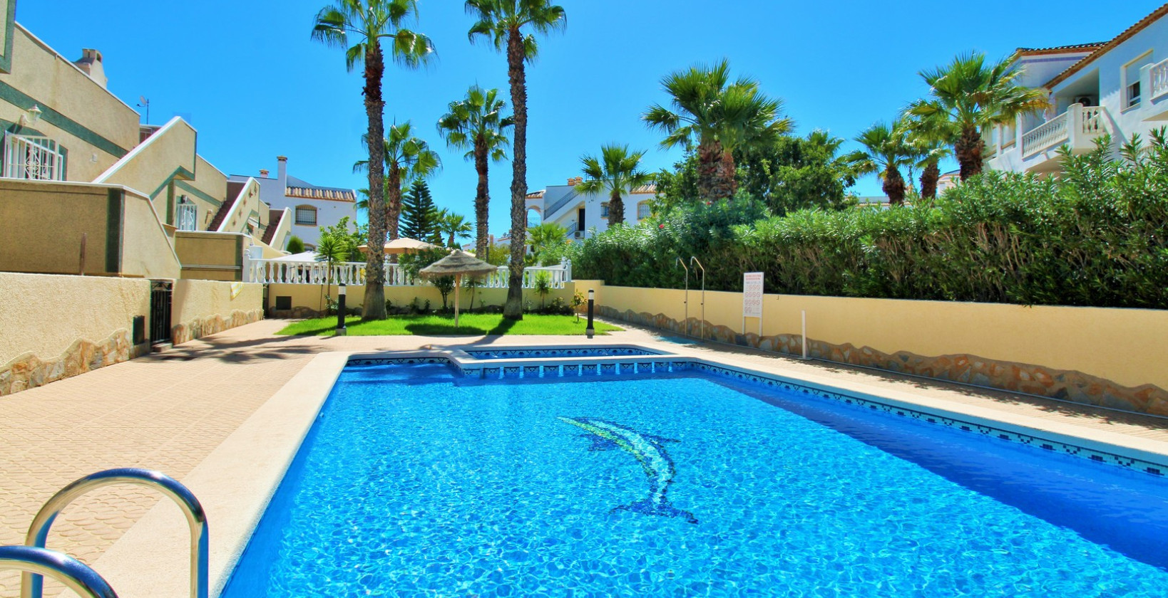 Bruktbolig - Villa - Villamartín - Las Violetas