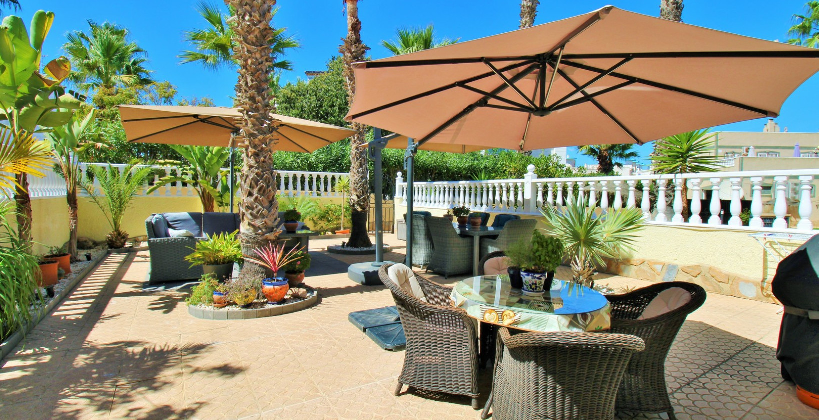 Bruktbolig - Villa - Villamartín - Las Violetas