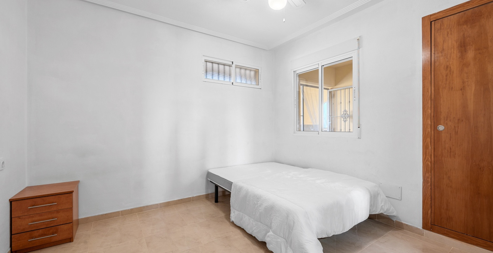 Resale - Apartments - Orihuela Costa