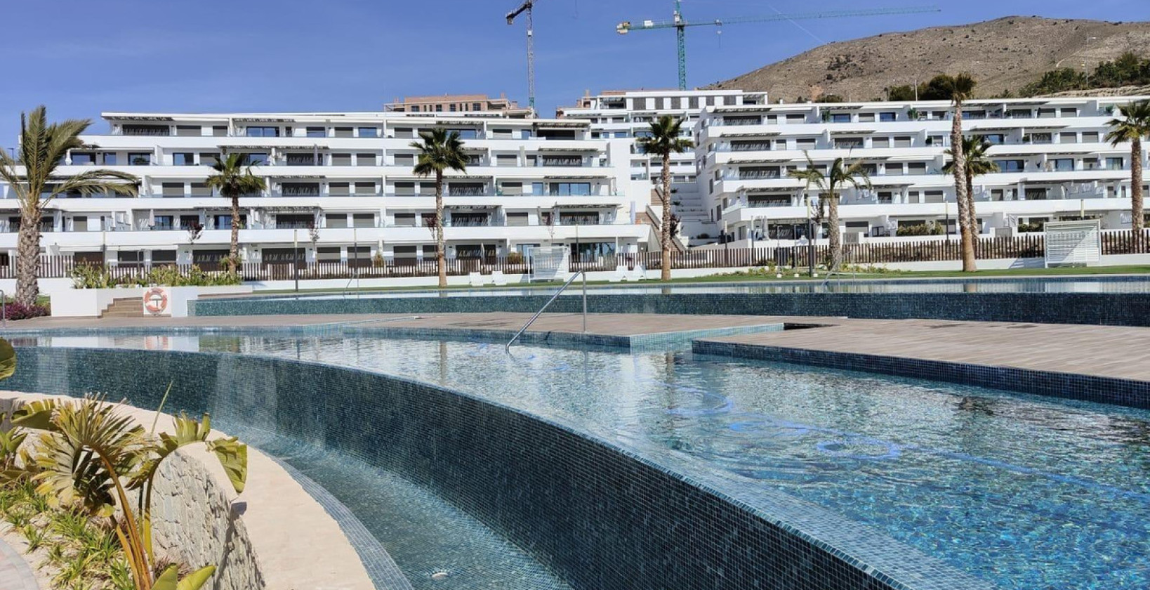 Resale - Apartment / flat - Finestrat