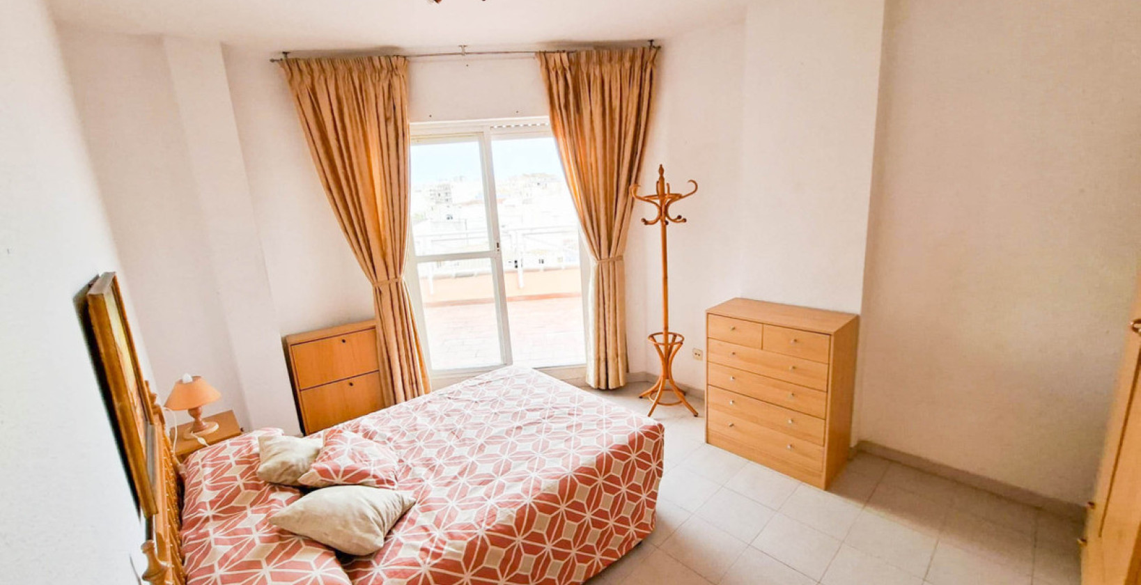 Reventa - Apartamento / piso - Torrevieja - Torrevieja Centro