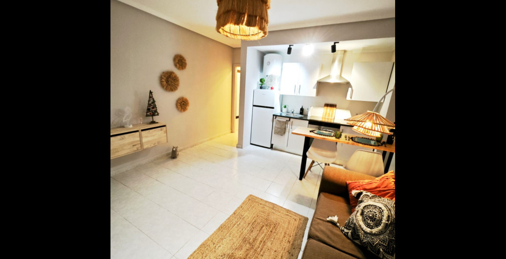Resale - Apartment / flat - Torrevieja - Torrevieja Centro