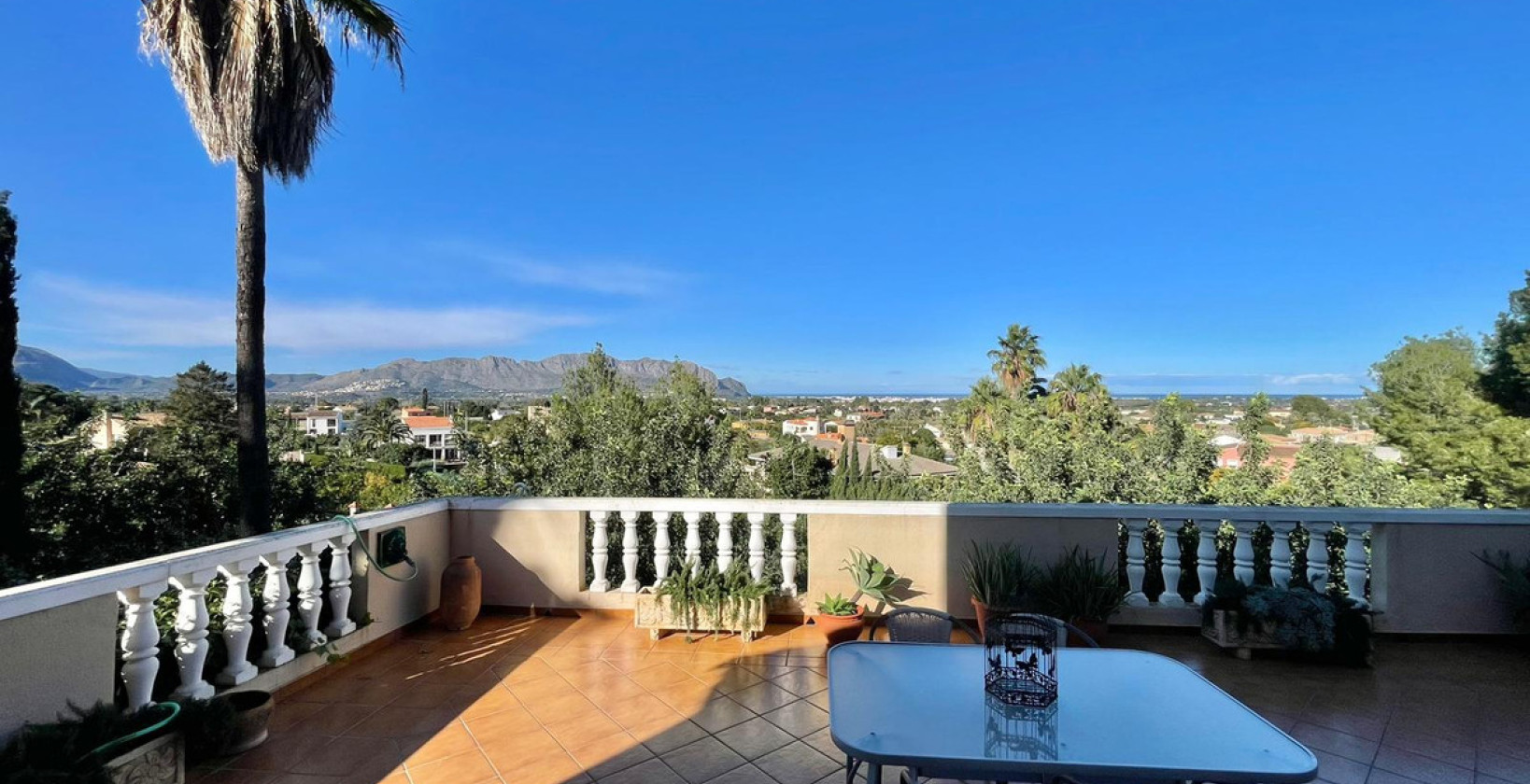 Resale - Villa - Pedreguer - Pedreguer Centro