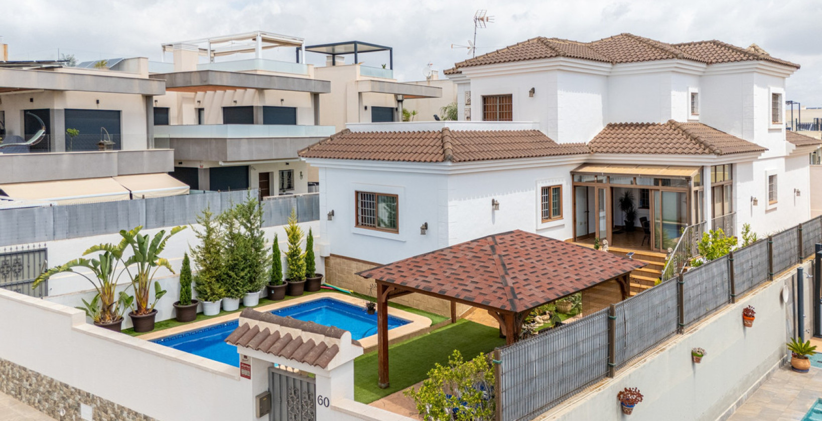Återförsäljning - Villa - Los Montesinos - Los Montesinos Centro