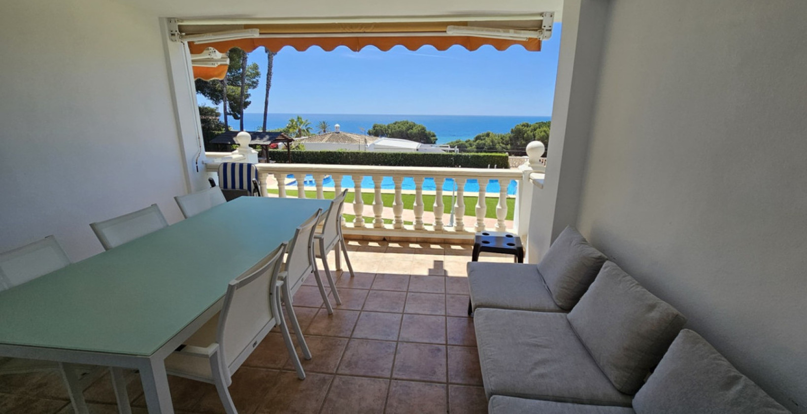 Återförsäljning - Lägenhet / lägenhet - Teulada - Moraira