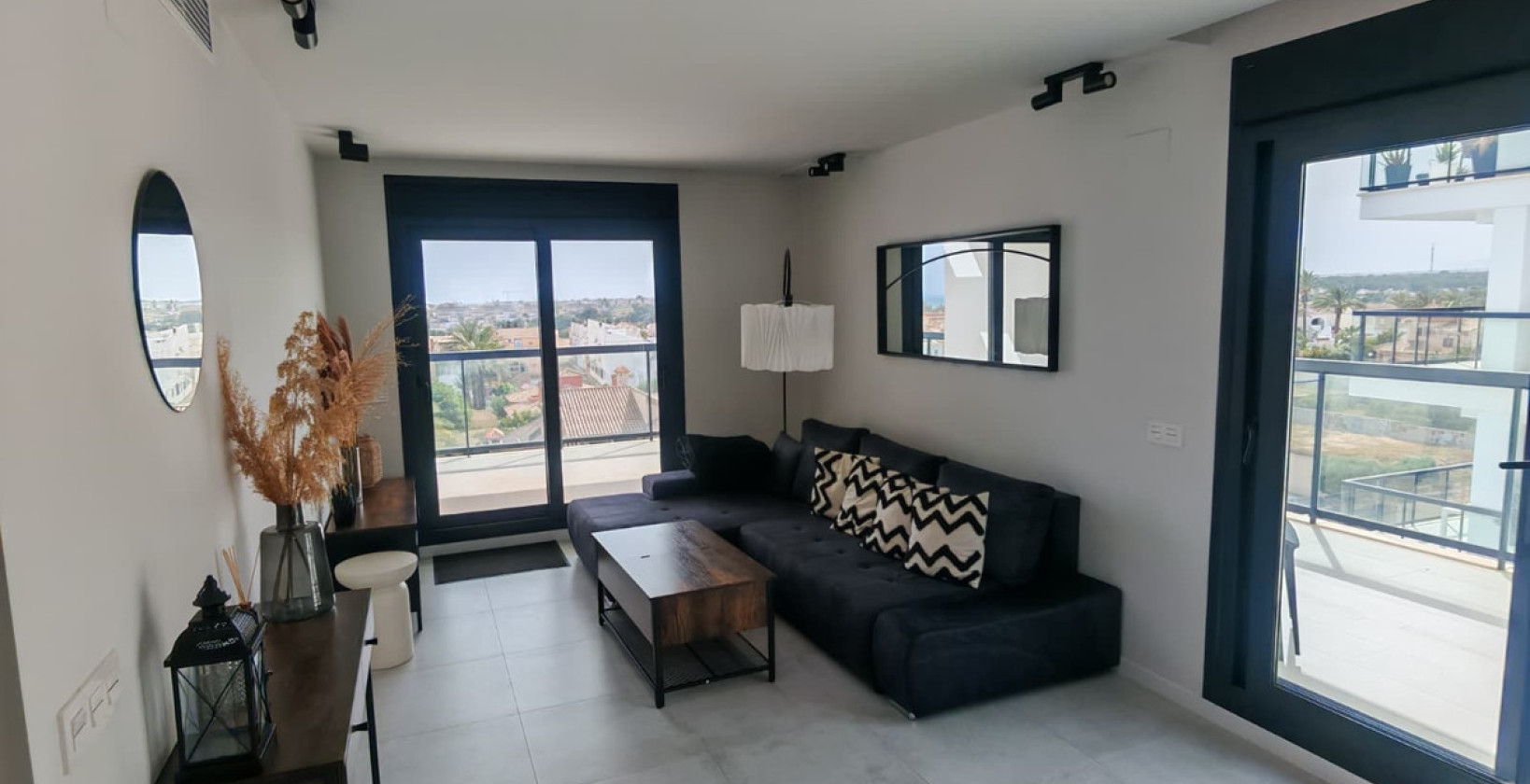 Resale - Apartment / flat - Orihuela Costa - Mil Palmeras