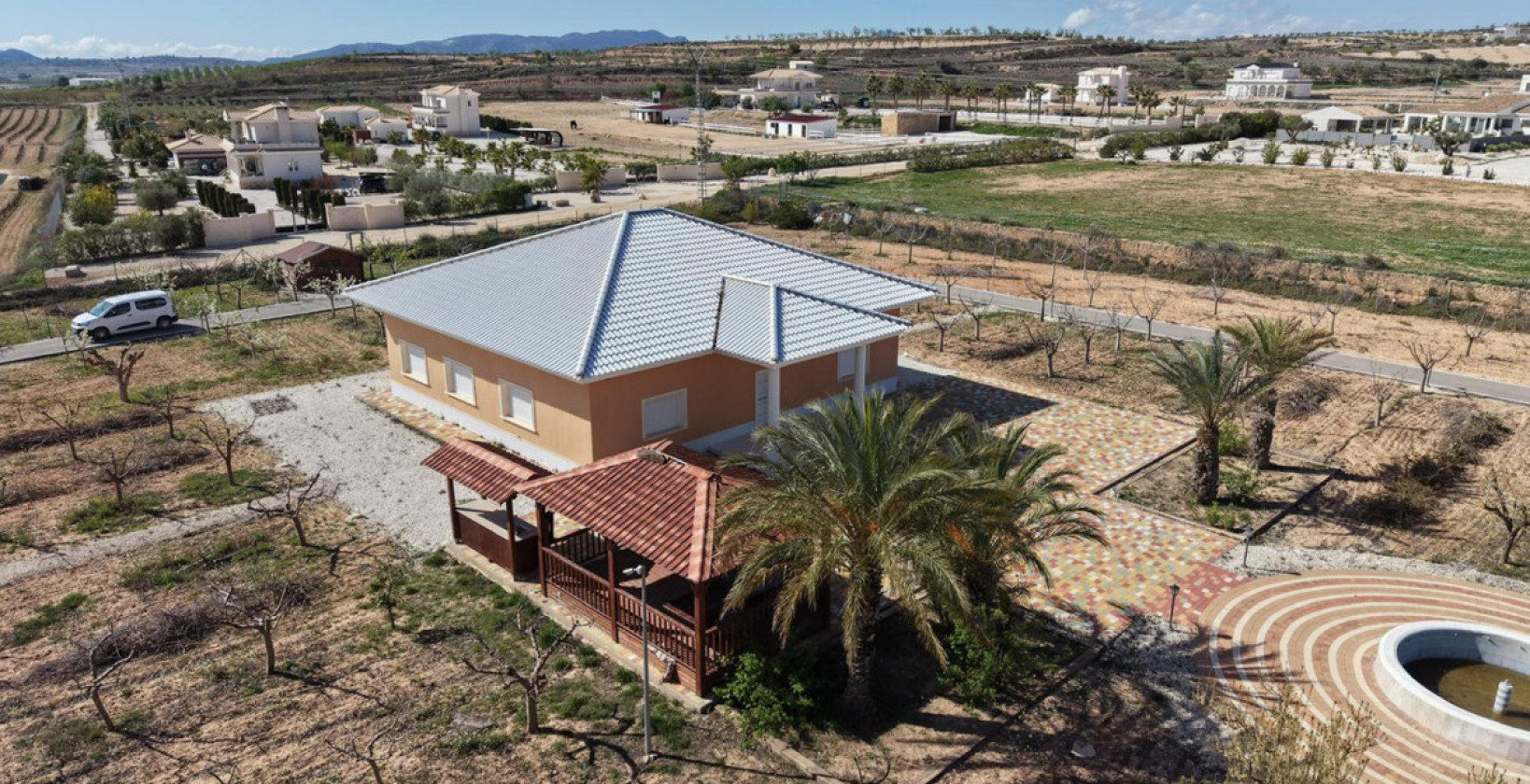 Återförsäljning - Villa - Pinoso - Pinoso Centro